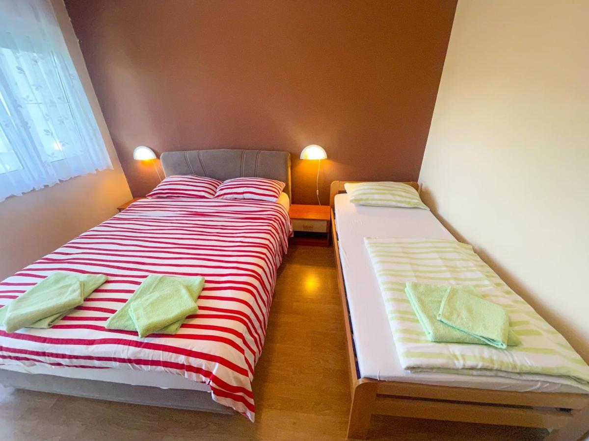 Apartmani Combaj Jadranovo Eksteriør billede