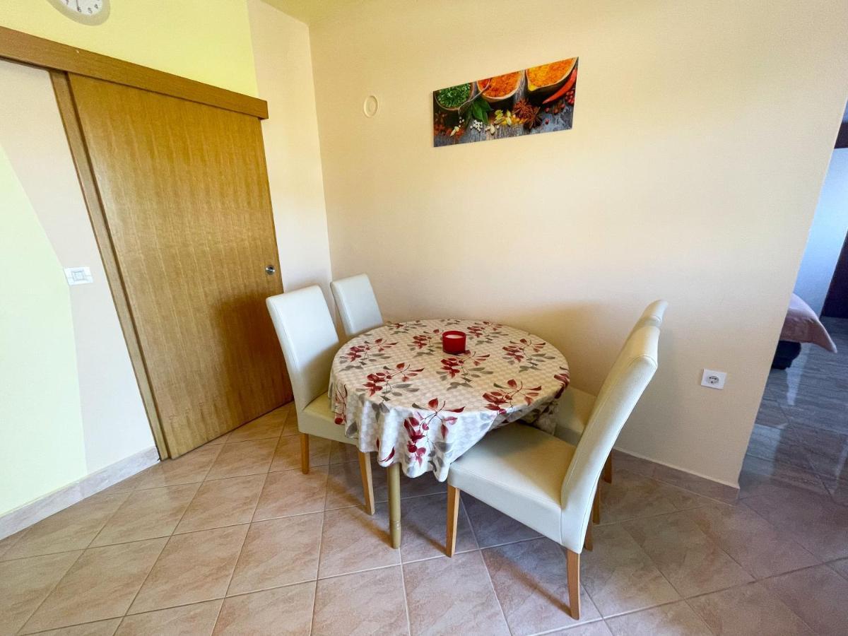 Apartmani Combaj Jadranovo Eksteriør billede